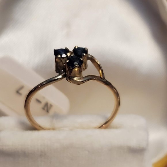 9K Gold Ring with gemstone - Picture 6 of 12